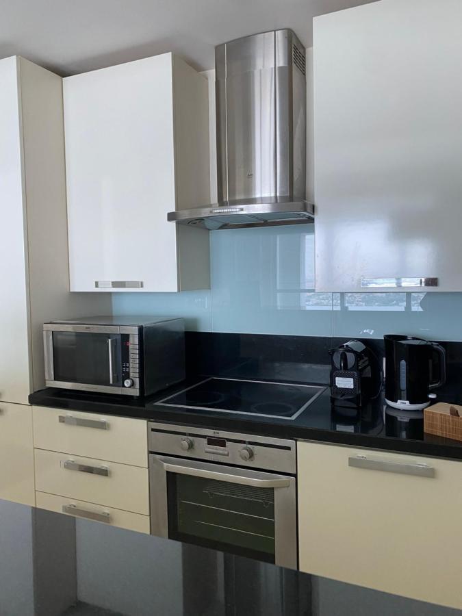 Songs Of The Lake By Lagom - Bonnington Apartment Jumeirah Lake Towers, ดูไบ ภายนอก รูปภาพ